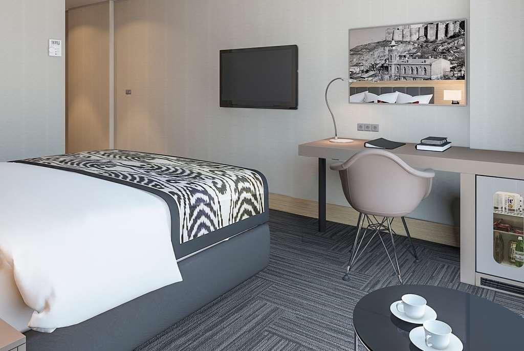 Ramada Encore Тбилиси Номер фото