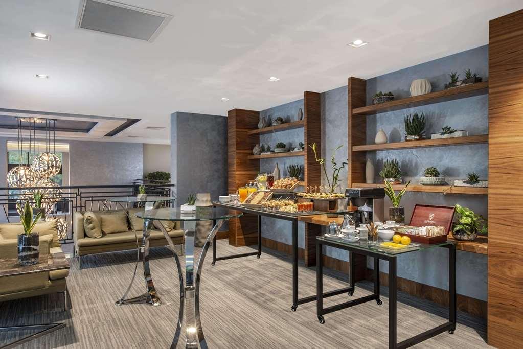 Ramada Encore Тбилиси Экстерьер фото